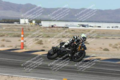 media/Jan-15-2026-Racers Edge (Thu) [[dfebeb70ab]]/2-A Group/Session 2 Turn 11 Side/